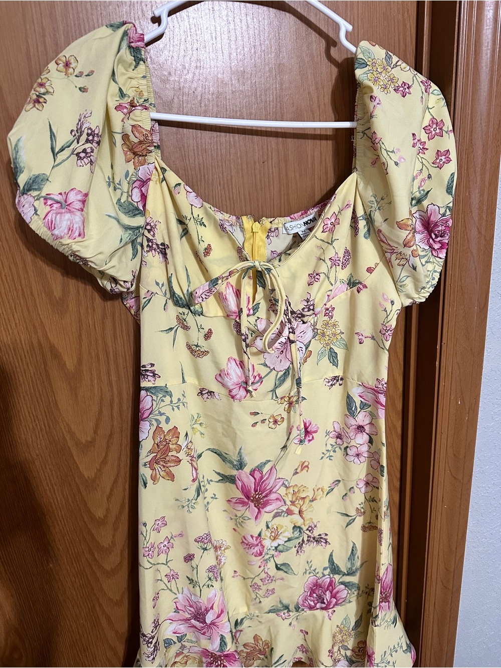Fashion Nova Yellow Floral Puff-Sleeve Tie-Front Top